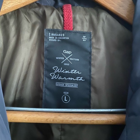 GAP charcoal coat - Picture 2 of 4